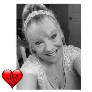 Meet your Posher, Valerie